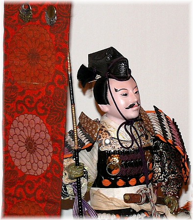 самурай со стягом, японская антикварная кукла