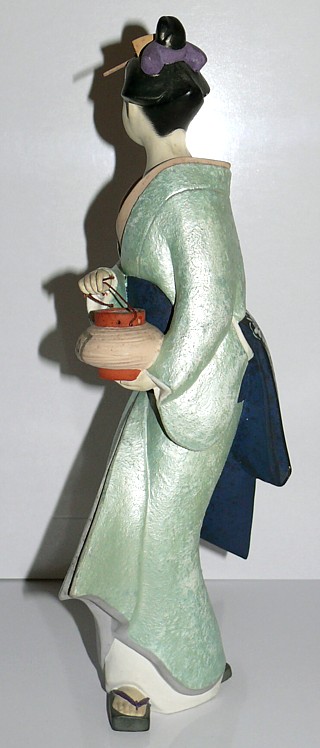 девушка со светильником, старинная японская статуэтка, 1930-е гг.