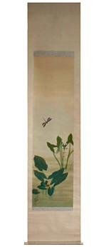 Стрекоза на цветком кувшинки, японский рисунок на свитке