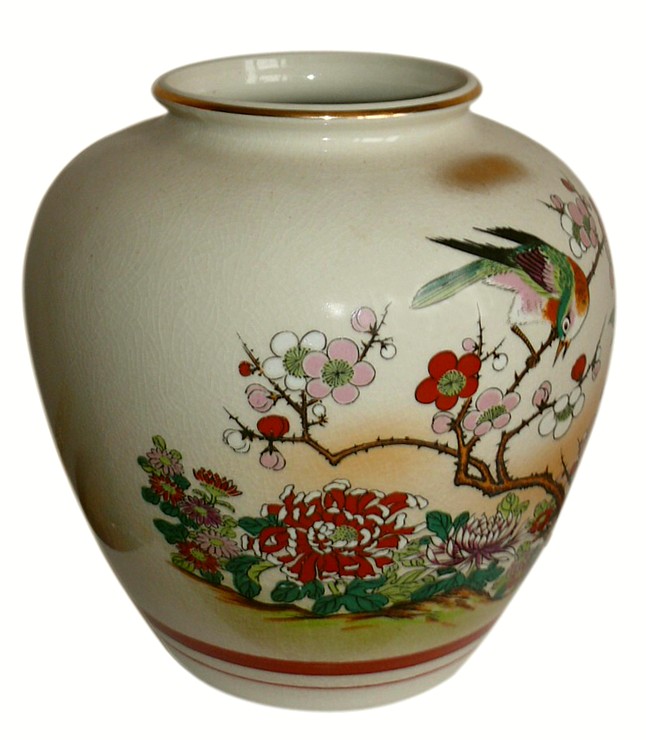 японская фарфоровая ваза. Mega Japan онлайн магазин