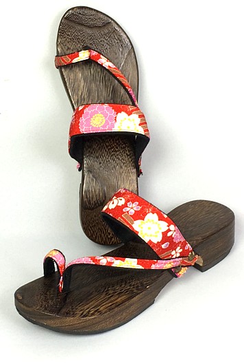 гэта, японская женская деревянная обувь ручной работы