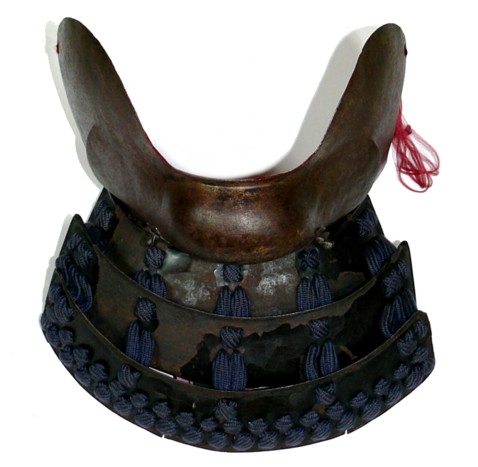 защитная маска самурая, эпоха Муромаги, железо, ковка, лак