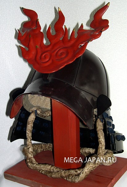 самурайский шлем кабуто эпохи Муромати