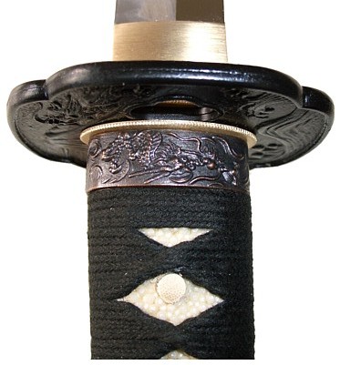 цуба японского меча катана