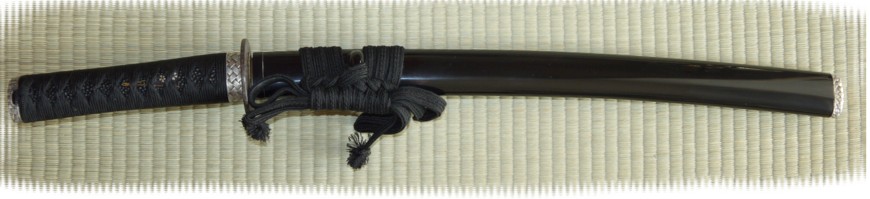 короткий меч вакидзаси - антикварные японские мечи