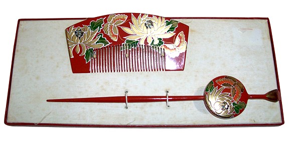 японский гребень и шпилька для украшения традиционной прически