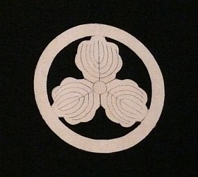 самурайский герб на мужском хаори