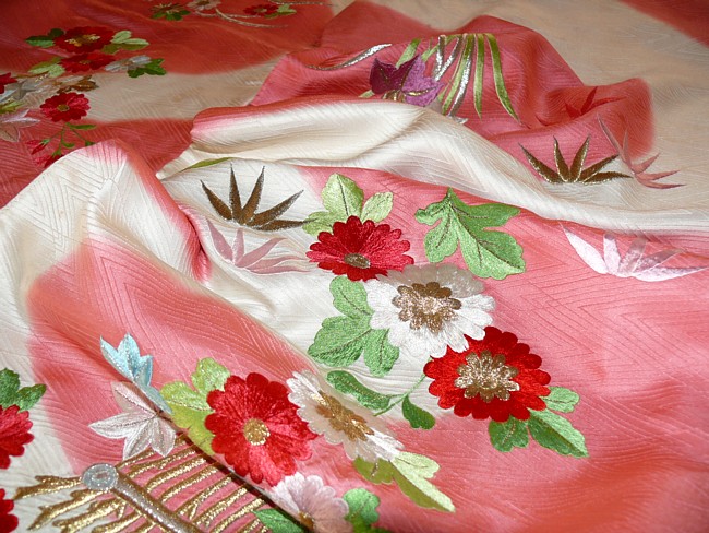 фрагмент ткани японского кимоно