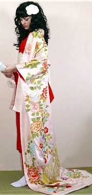 шелковое японское кимоно невесты с вышивкой, винтаж