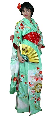 японское  шелковое кимоно с вышивкой, 1950-е гг.
